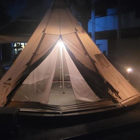 Swiss Army Camping Night / Militaerbunker St. Margrethen Bagian luar foto