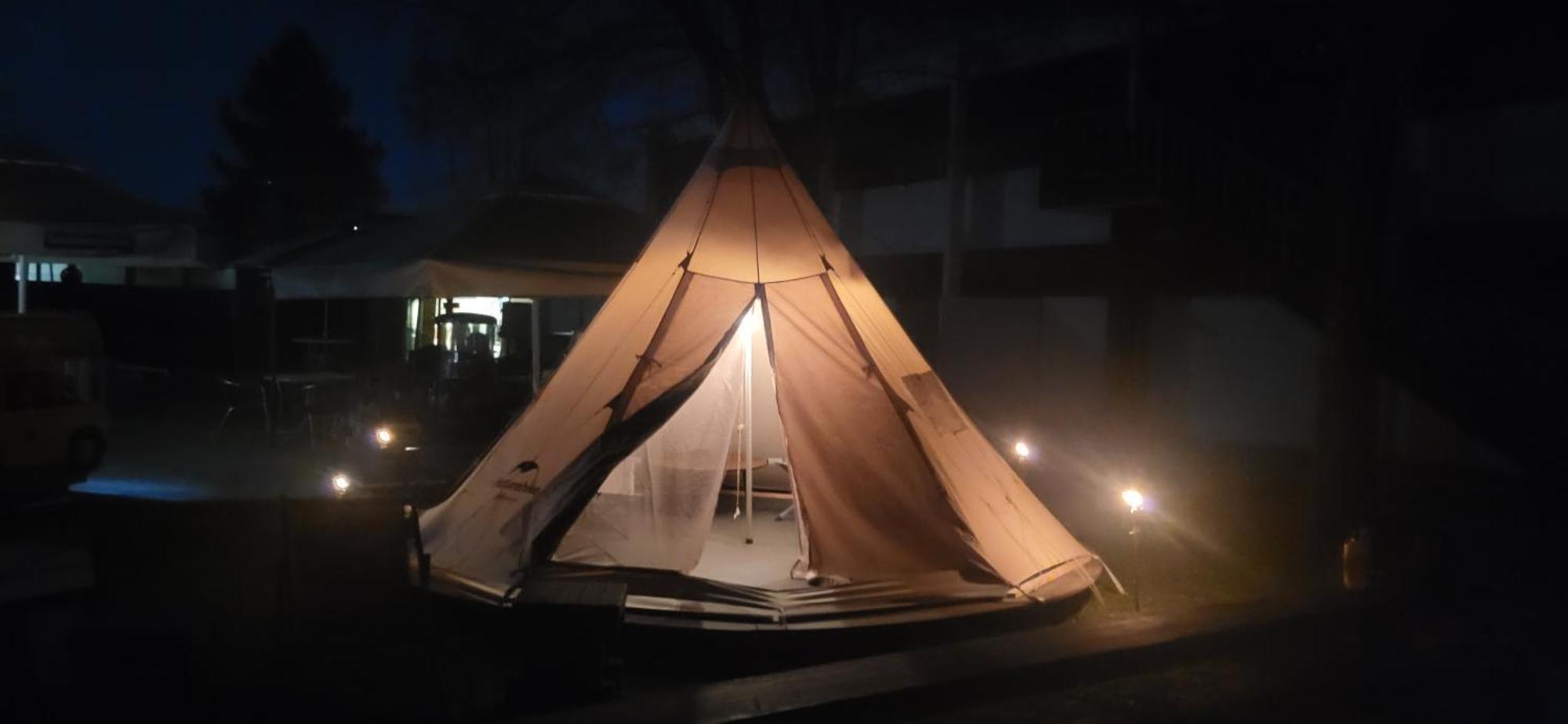 Swiss Army Camping Night / Militaerbunker St. Margrethen Bagian luar foto